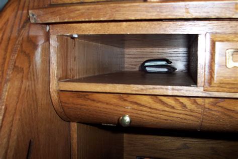 Though this desk occupies a small footprint you still have enough room to stash some of your belongings in the drawer. Howdy Ya Dewit!: Adding a Secret Compartment to Your ...