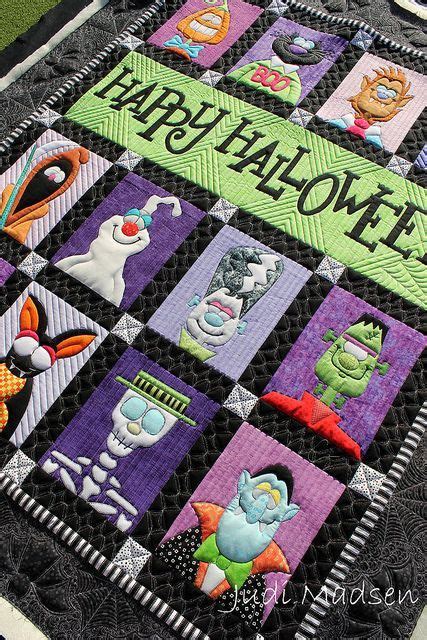 Happy Halloween Quilts Holiday Quilts Halloween Quilt Patterns