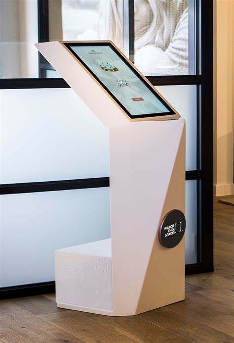 Converge Retail to unveil RFID-based interactive display platform | Kiosk Marketplace