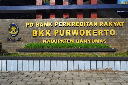 Bantuan prihatin rakyat bpr 2021. Kegiatan Bank Perkreditan Rakyat