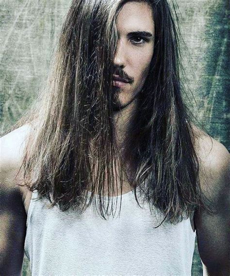 Long hairstyles for men are a great alternative to traditional short haircuts. Best Men's Long Hairstyles for Summer