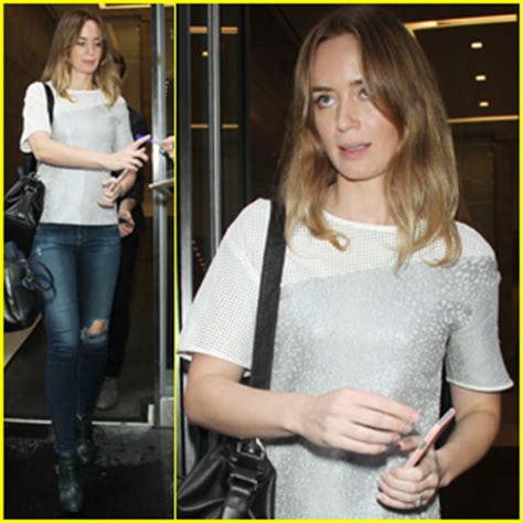 Emily Blunt Addresses Rumors Michael Buble Cheated On Her Emily Blunt