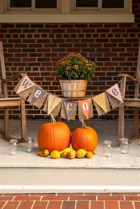 These ones are perfect for an outdoor setting. 3 Stylish Outdoor Fall Parties to Throw Before December ...