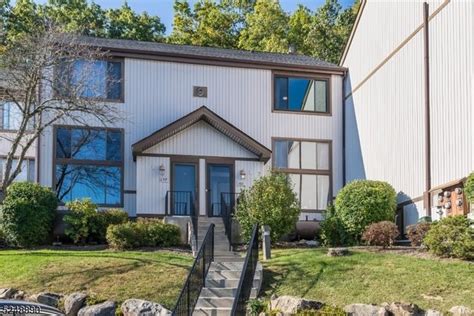 9160 Ashland Ct Unit 160 Stanhope Nj 07874 ®