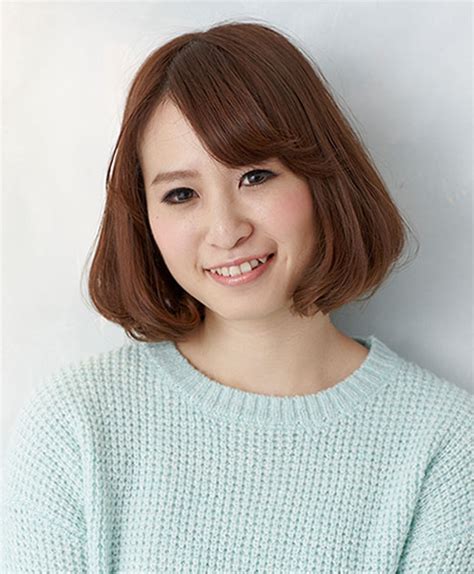 To communicate or ask something with the place, the phone. GALLERY | Accents hair design アクセンツ