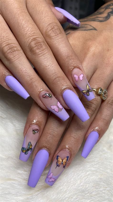Acrylic nails summer 2020: Butterfly nail art is the trend ... 14 summer nails that will brighten up your day (yes, even in 2020).