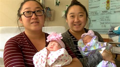 Twin Sisters Give Birth To Daughters An Hour Apart Cnn