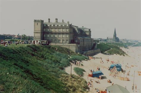 The Plaza And The Long Sands At Tynemouth I Would Guess Th Flickr