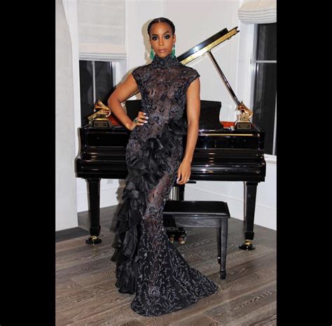 Booking entertainment makes it easy to book kelly rowland or any other entertainer for corporate events, private events, weddings, social media campaigns, appearances, speaking engagements and product endorsements worldwide. Kelly Rowland's Oscars look is DEFINITELY inspired by Bebe ...