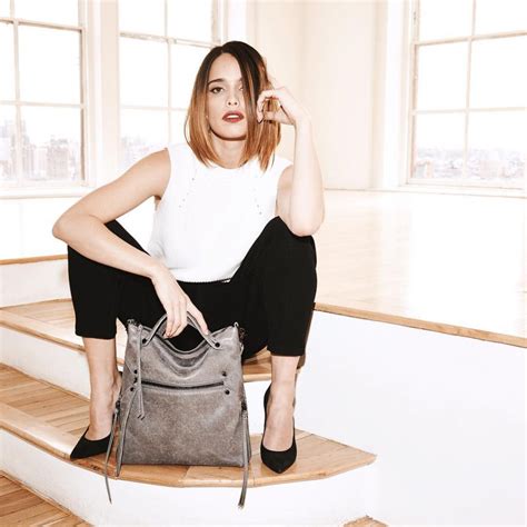 American singer, songwriter and musician. Chelsea Tyler Bio, Height, Husband, Net Worth, Instagram