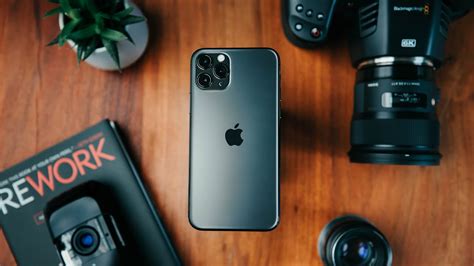 iPhone 11 Pro Review - Are The Cameras REALLY That Good? 