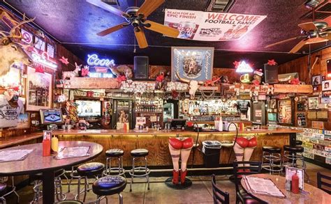 Rusty Spur Saloon The Best Bars In Phoenix In 2021 Our Top 100 List