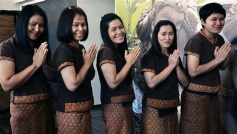 Tradičná Alebo Kokosová Masáž V Samoi Thai Massages Iné Atrakcie Bratislava Kamnavyletsk