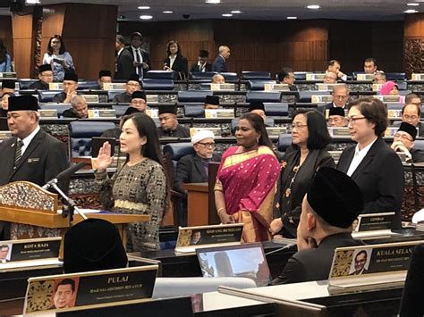 Damansara utama state assemblyperson yeo bee yin could not help but choke back tears as she announced her decision to. Yeo Bee Yin (@yeobeeyin) | Twitter