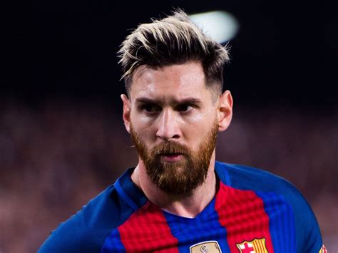 all messi hairstyles entire years on top of the world football