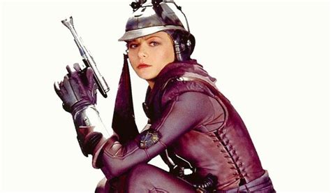 5 Female Star Wars Characters Who Should Carry The First