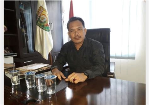 Harga ini adalah acuan untuk harga buyback dan harga jual perhiasan di toko emas terdekat anda. Maruli Tamba, mintak pendam kuansing turun tangan untuk ...