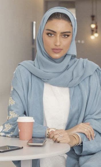 Saudi Arabia Women Beauty In 2022 Arabian Beauty Women Arabian Women