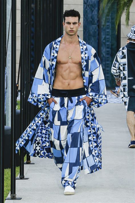 Dolce And Gabbana Spring 2021 Mens Fashion Show Review The Impression