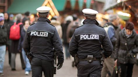 Der Polizeiberuf muss besser beworben werden – B.Z. Berlin