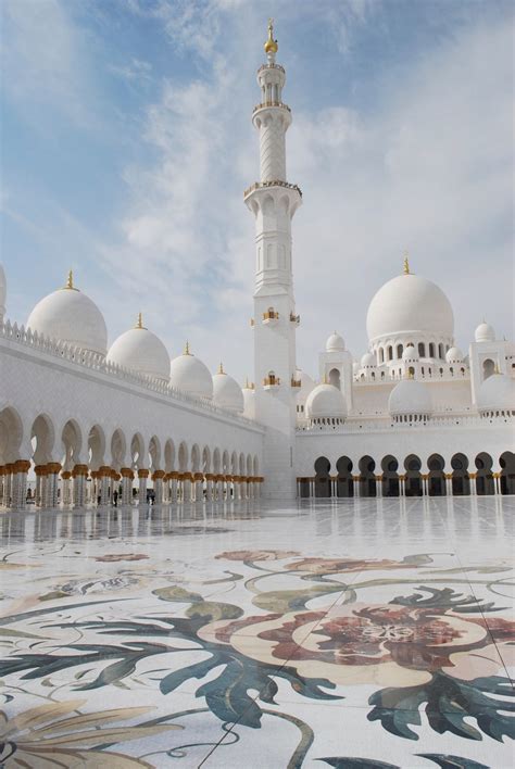 Sheikh Zayed Grand Mosque Here In Abu Dhabi