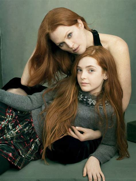 Annie Leibovitz Julianne Moore And Daughter Liv Freundlich Vogue