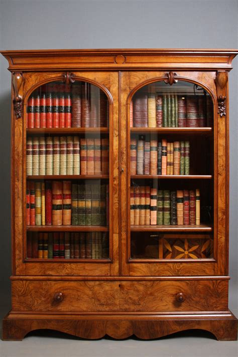 Victorian Bookcase - Antiques Atlas