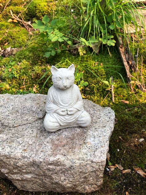 Cement Cat Statue Buddha Cat Statue Zen Cat Statue Etsy Cat Statue