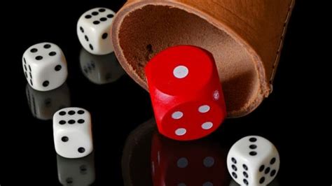 With each roll of the dice, any of the following single or multiple dice combinations allows the player to score points and, if desired, to continue rolling in the hope of accumulating additional points Contemporary Manufacture Farkle Classic Dice-Rolling,Risk ...