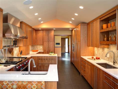 Natural woods make the highest quality kitchen cabinets by far. Modern Kitchen Cabinets - Best Ideas for 2017 - Home Art Tile