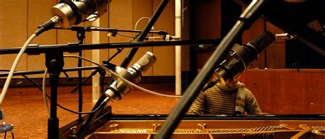 Listen live to srf 2 kultur 91.7 fm, vaduz vaduz liechtenstein — online internet radio station. radio srf 2 kultur | Idee und Klang Audio Design