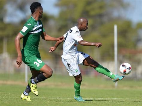 Siyabonga nomvethe house and cars. Evening Sports Wrap - 11 September 2016