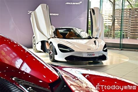 Porsche 911 turbo s v mclaren 720s! 開篷狂飆325km／h!麥拉倫720S Spider「1768萬元」絕美現身 | ETtoday車雲 | ETtoday新聞雲