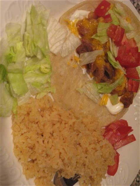 Rinse and drain rice, set to the side. Spanish Yellow Rice Recipe - Food.com