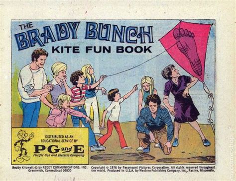 Brady Bunch Kite Fun Book 1976 Comic Books 1967 1977