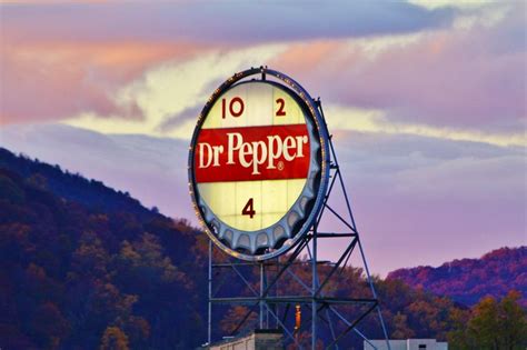 The Dr Pepper Sign Roanoke Virginia Roanoke Star City