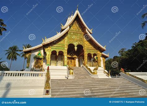 Buddistisk Tempel I Luang Prabang Fotografering För Bildbyråer Bild