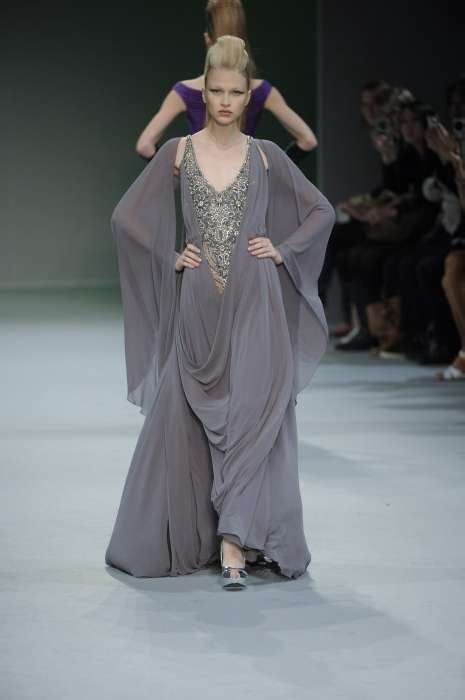 Yulia Lobova Page 4 The Fashion Spot