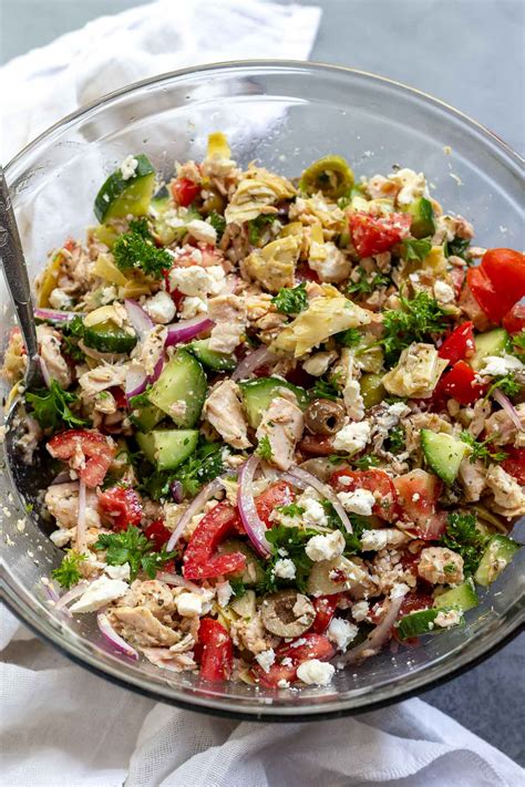 Mediterranean Tuna Salad - No Mayo - WonkyWonderful