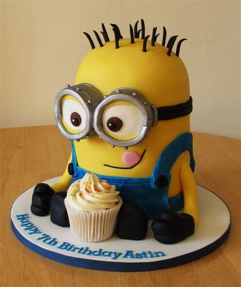 Check out these super fun top minion cakes. minion torten | Geburtstagskuchen Motivtorten etc. in 2019 | Cool birthday cakes, 7th birthday ...