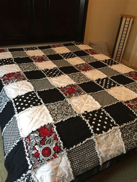 Full Size Black And White Rag Quilt 10 Inch Squares Flannel Rag