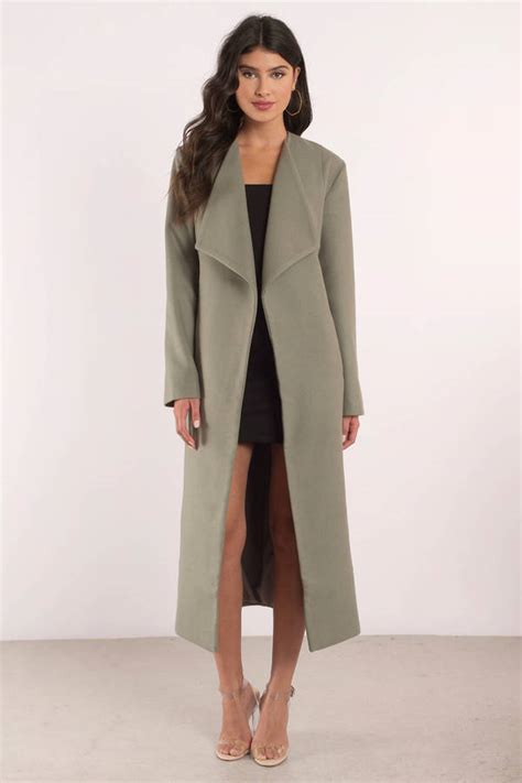 15 Ways To Style A Formal Coat This Holiday Season Stylecaster