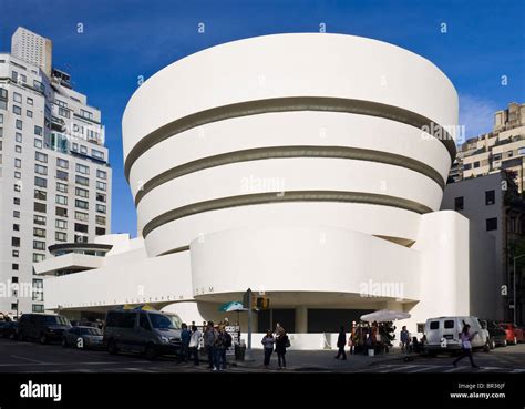 The Guggenheim Museum New York City Frank Lloyd Wright Architect