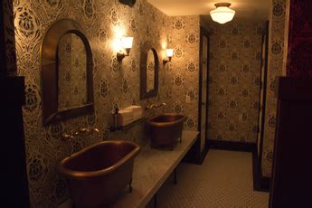 Now, after your bathtub is completely neat and. Bathtub Gin, Chelsea, New York | Party Earth
