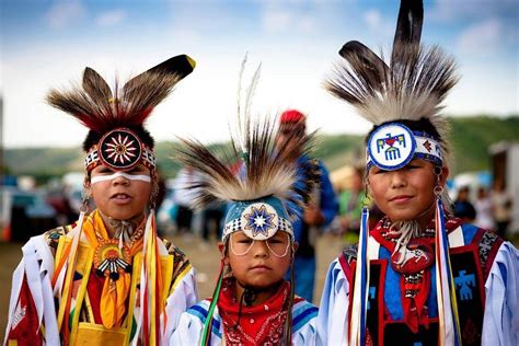 Things To Do Indigenous Peoples Canada Pictures National Aboriginal Day