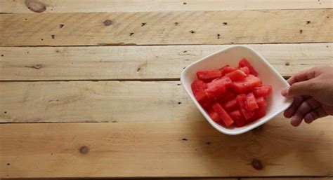 Tetapi mencampur begitu saja tidaklah cukup tetapi dibutuhkan juga faktor lain agar reaksi dapat berjalan. CARA MUDAH UNTUK MEMBUAT AIR DETOX UNTUK KESIHATAN HARIAN ...