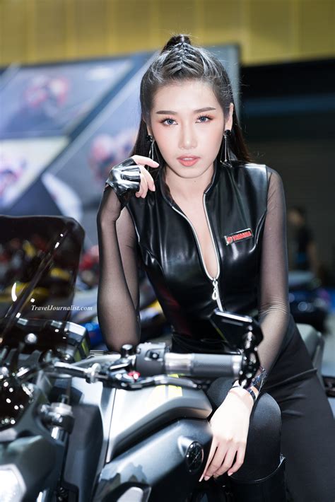 Beautiful Asian Girls At The Big Motor Sale 2018 In