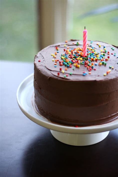 Classic Simple Birthday Cake Homemade Birthday Cakes Simple Birthday