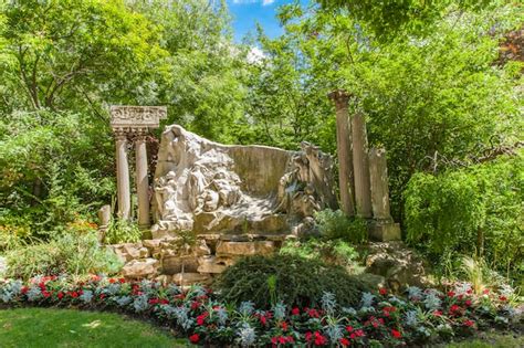 Premium Photo | Jardin de la nouvelle france