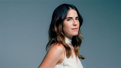 Motivul pentru care iubești shoppingul online! 'How to Get Away With Murder' Actress Karla Souza on Character's Future - Variety
